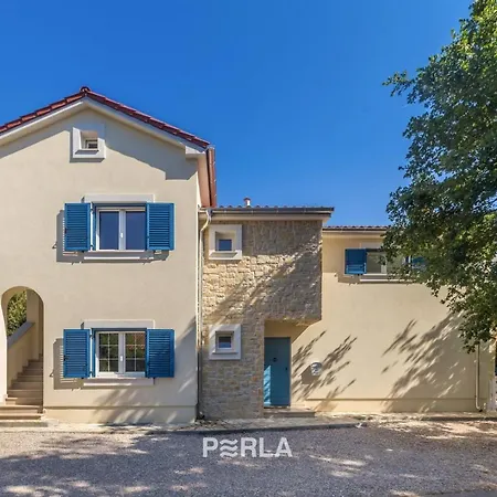 House Briny In A Quiet Location On Krk Island, Beautiful Pinezići