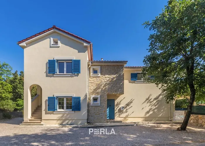 House Briny In A Quiet Location On Krk Island, Beautiful Pinezići